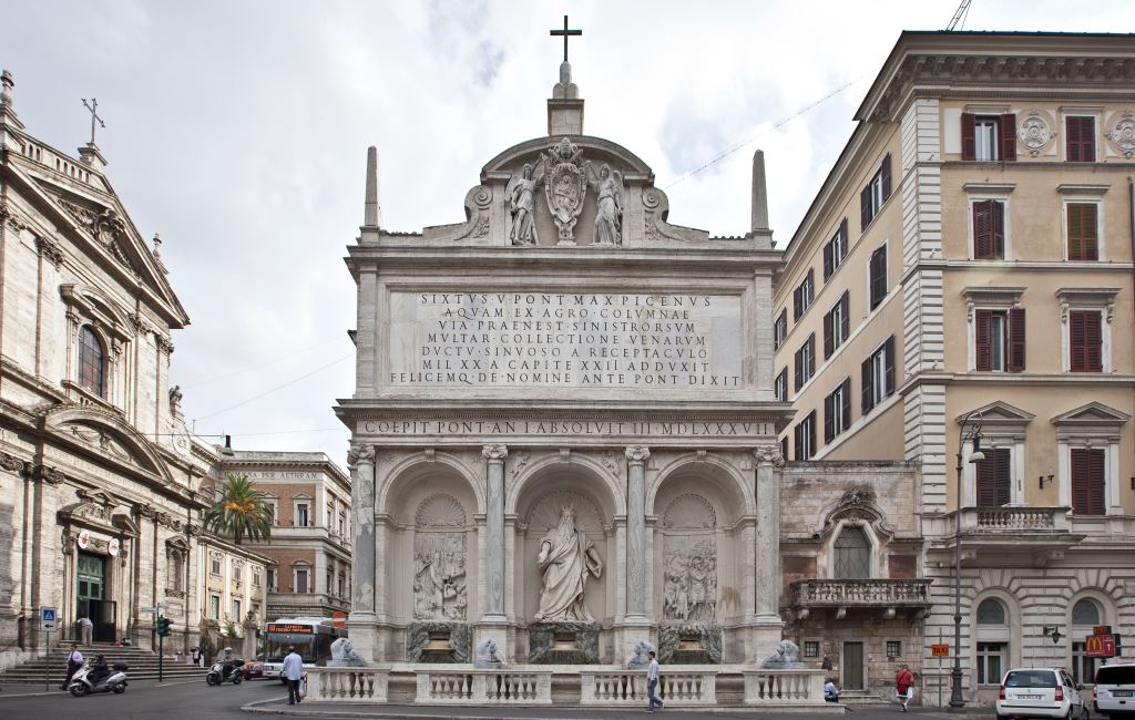 Fontana del Mosè, mostra dell'Acquedotto Felice