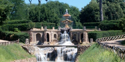 Fontana del Giglio e Canale del Lago
