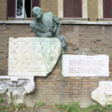 Monumento a Trilussa