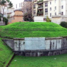 Mausoleo di Lucilio Peto Mausoleo di Lucilio Peto